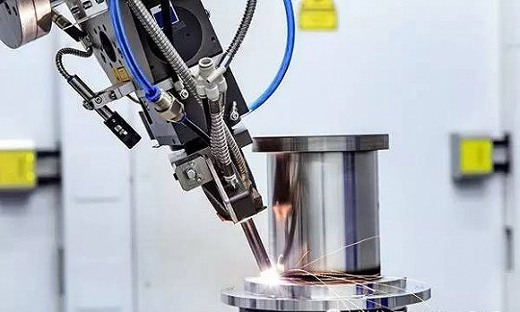 2、塑料商品焊接選用激光焊接機有什么優勢