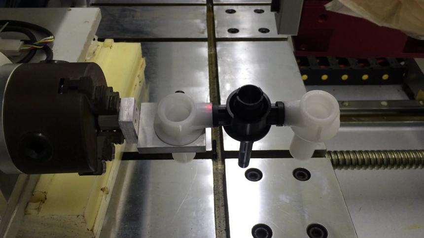 3、怎樣打開超聲波焊接的塑料機殼